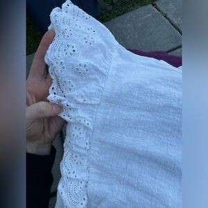 Adorable VGUC girls’ cotton-linen gauzy top